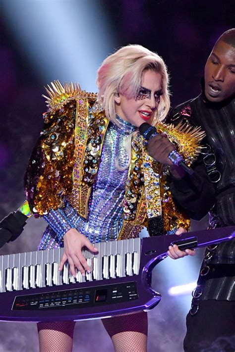 Lady Gaga Set Super Bowl Li On Fire In Versace Tom Lorenzo