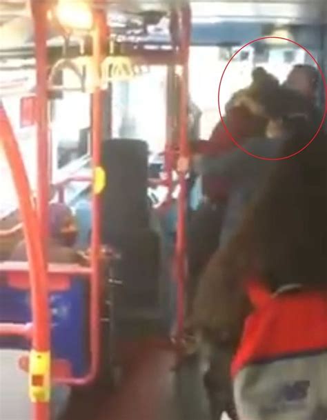 man kicks teen girl in face on bus for not wearing mask before