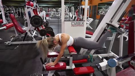 Glutes And Legs An Intense Workout Program That Will Transform Your