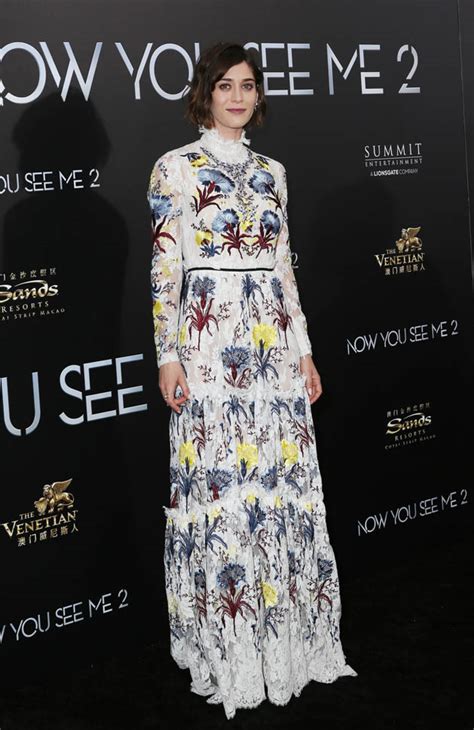 Lizzy Caplan At Now You See Me 2 Premiere In Erdem