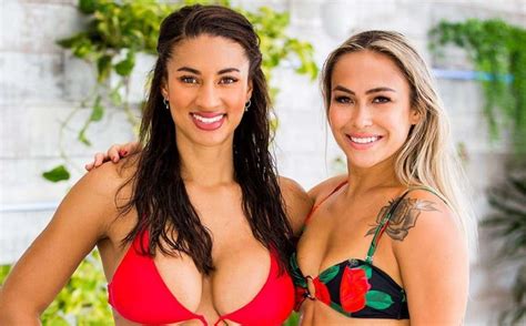 Phoebe And Cassie Are Love Island Australia S First Same Sex Couple