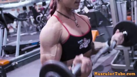 muscle girl biceps eporner