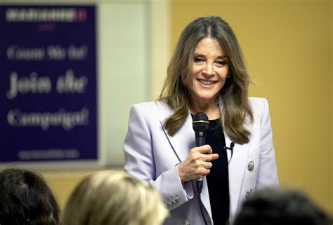 can marianne williamson s presidential run get traction the