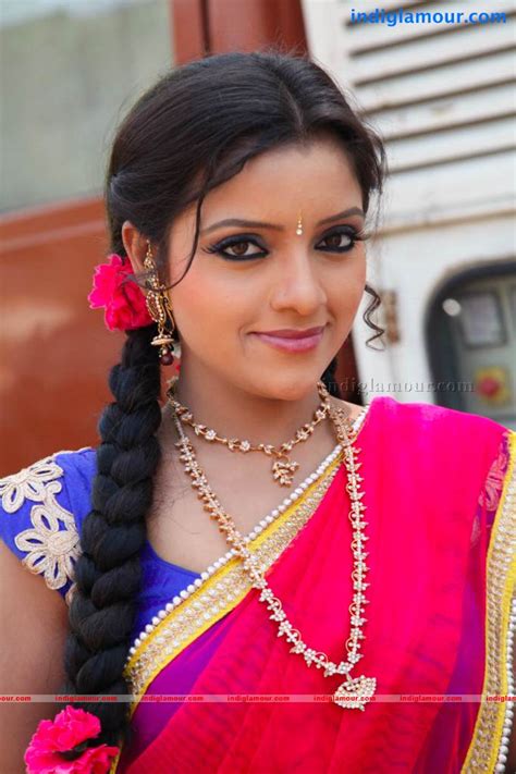 Padmini Actress Photos Images Pics And Stills 8948 30