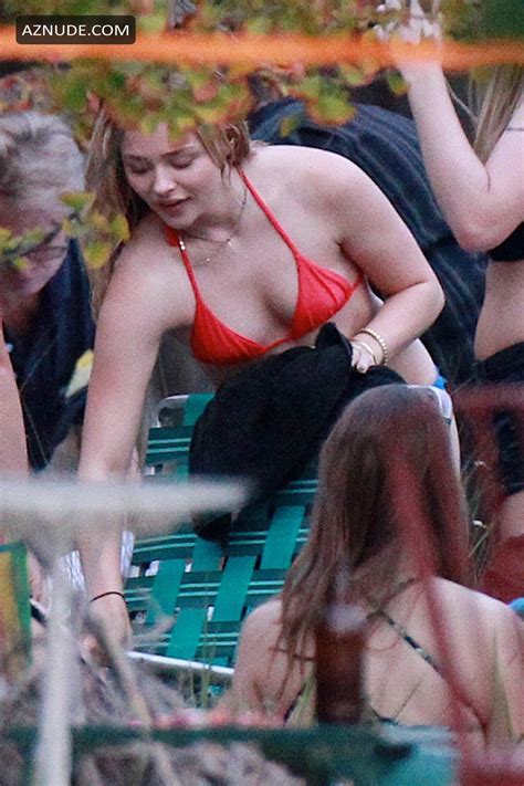 Chloe Grace Moretz In A Bikini On The Set Of Neighbors 2 La Aznude