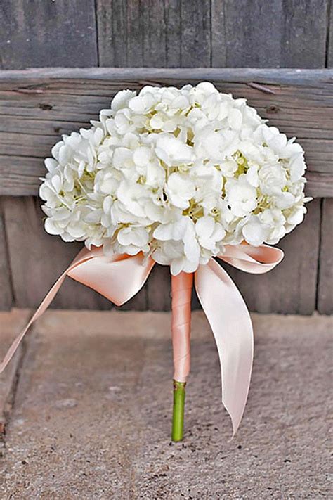 stylish single bloom wedding bouquets   httpwww