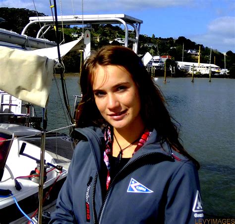The Flying Tortoise Sixteen Year Old Laura Dekker Sails