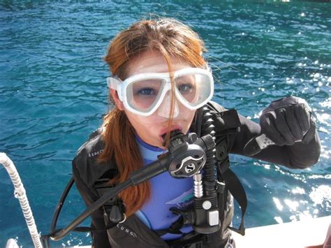pin by t mi on japanese wetsuit women scuba girl wetsuit diving