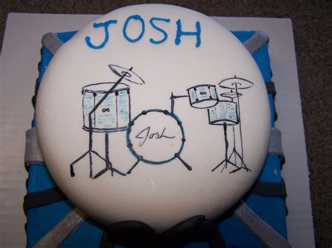 creative cakes n more drums cake