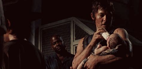 15 times daryl dixon had crazy sexual chemistry with every