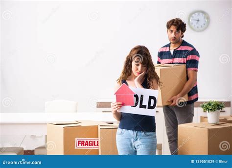 young family selling  house stock image image  post family