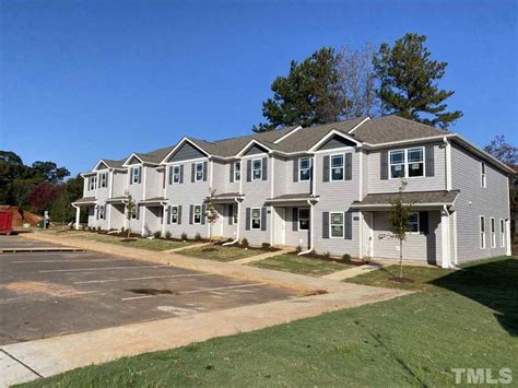 wiggins  youngsville nc  bed  bath townhouse