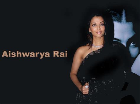 hottie aishwarya rai wallpaper in black saree super sexy aishwarya rai wallpapers