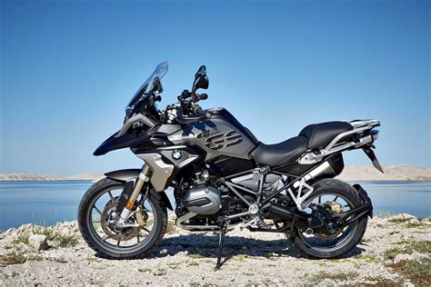 bmw   gs exclusive