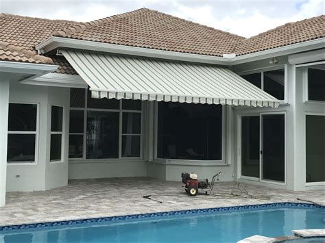 retractable awnings awning contractors designers