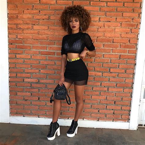 Pin By ᵁᴺᴬᴾᴼᴸᴼᴳᴱᵀᴵᶜ ᴰᴱᴱ On Naturally Beautiful Black Girl Fashion