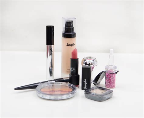 douglas   collectie  beauty musthaves
