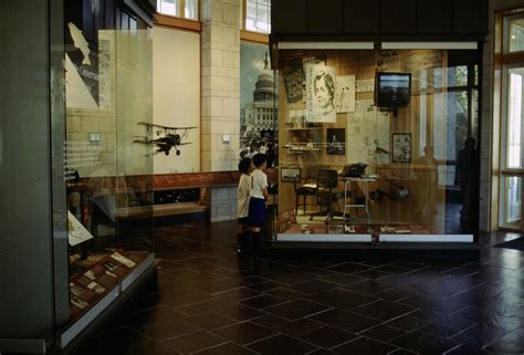 picture interior museum