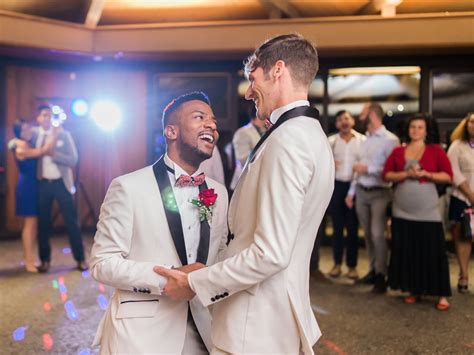 Groom Sees Color For The First Time At His Wedding Popsugar Love