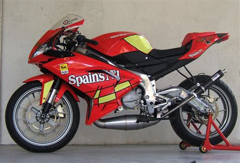 aprilia rs   stroke amazing photo gallery  information  specifications