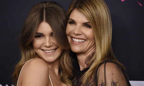 was lori loughlin s daughter wrong to ask black women to restore her