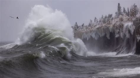 massive waves hit minnesotas north shore  winter storm