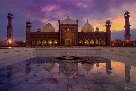 8 Beautiful Places You Should Visit In Lahore Pakistan