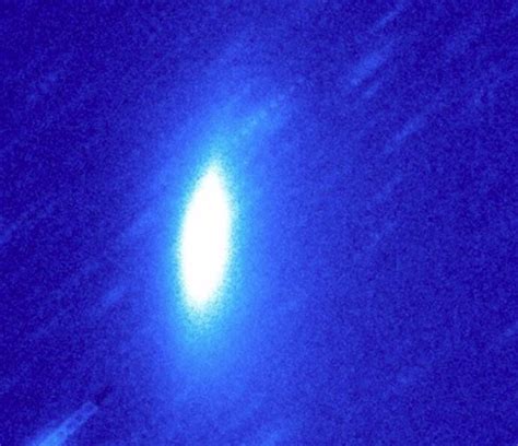 distant comets fade  saturn archyde