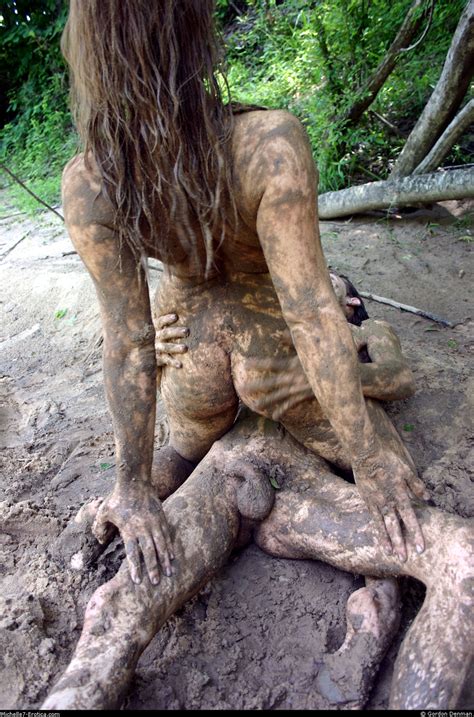 nude mud