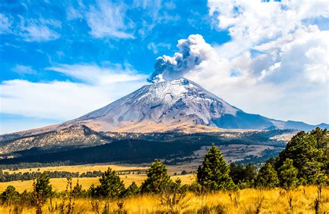 31 impresionantes fotos de los volcanes más peligrosos del mundo
