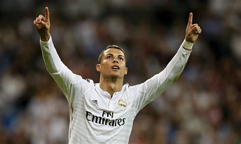 Ronaldo Vs Cristiano Ronaldo A Battle Of Soccer Stars