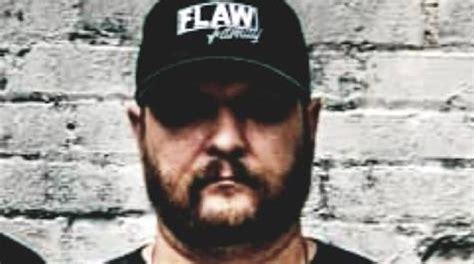 flaw frontman calls fan  word adds youre  white    racist