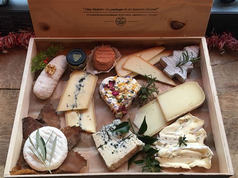plateau de fromages special fetes cave  aime cave fromage  bonnes choses