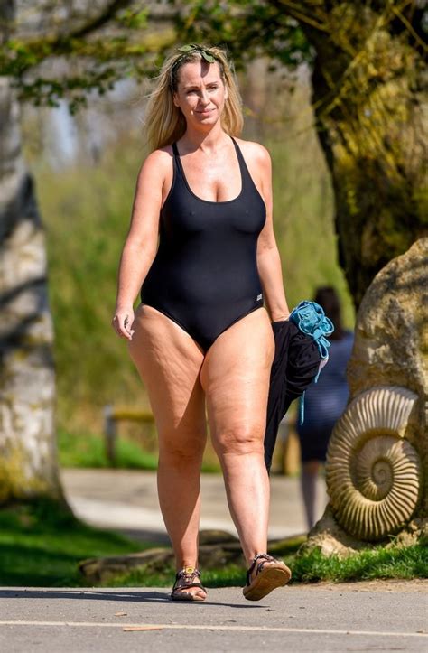 josie gibson embraces  curves  revealing swimsuit   hops