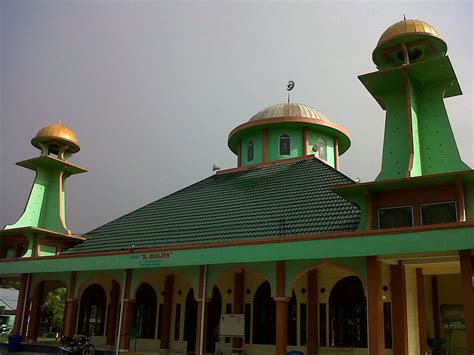 Masjid Al Muhajirin Km 7 Palangkaraya Palangkaraya