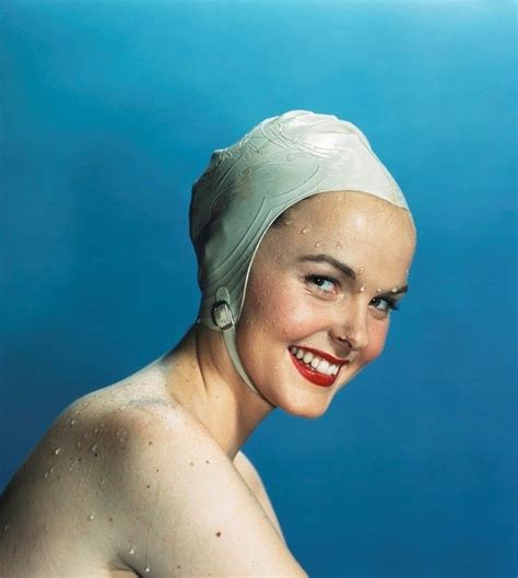 Vintage White Rubber Bathingcap Chin Strap Great Smile Шапочка для