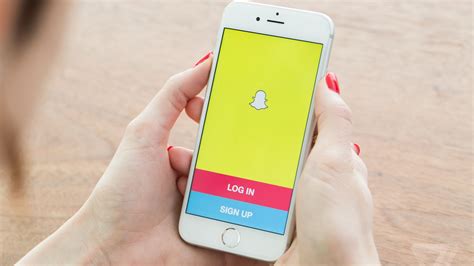snapchat  reportedly buying  search app    million  verge
