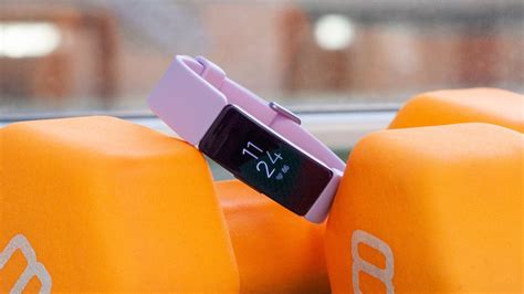 fitbit inspire hr review   budget fitness band  newbies