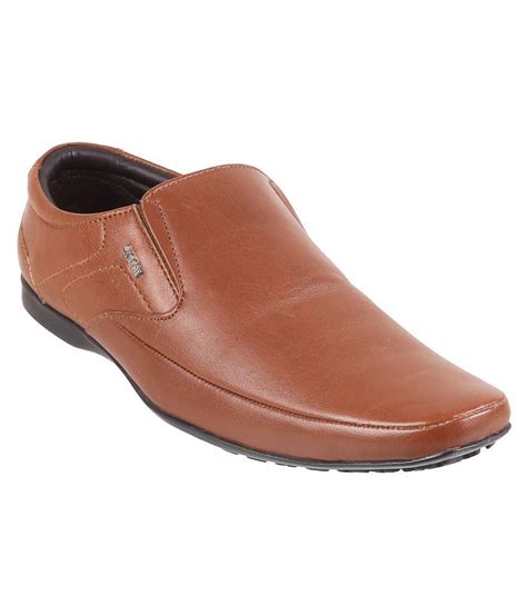 Mochi Office Genuine Leather Tan Formal Shoes Price In India Buy Mochi