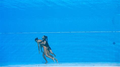 mondiaux de natation la nageuse sauvée de la noyade par sa coach