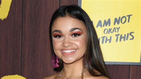How Old Is Madison Bailey Madison Bailey Net Worth Height Partner