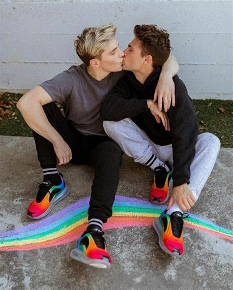 Gay Vidyo Görüntüleri – Telegraph