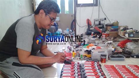 Menengok Usaha Pembuatan Miniatur Truk Di Sidoarjo Paling Mahal Dijual