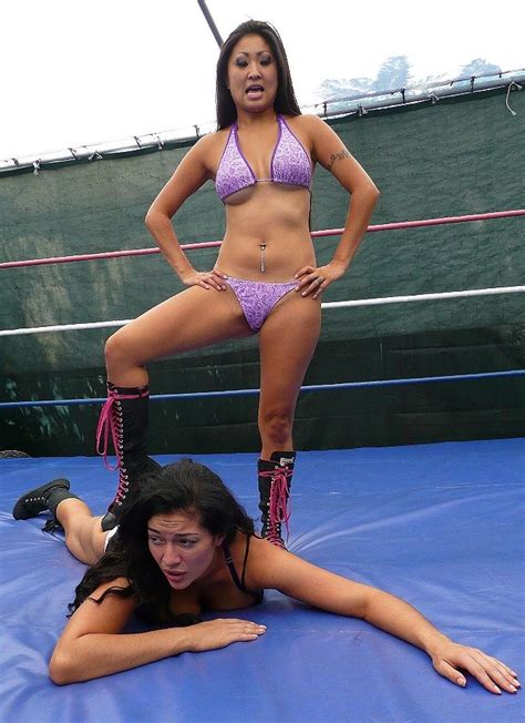 victory pose nicole oring over frankie zappitelli victory pose female wrestlers wrestling holds