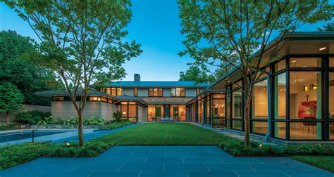 shaped plan creates  bright suburban oasis custom home magazine