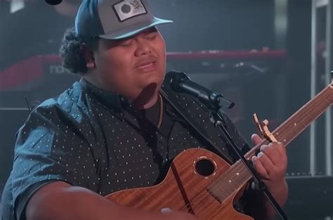 iam tongi delivers showstopping performance  american idol