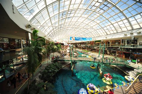 top  largest malls   world