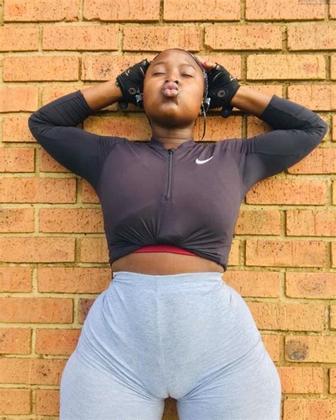 Mzansi Perfect Kransplaas Hot Babe Leaked Her Pussy Picture Mzansiporns