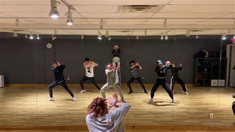 tips  building  dance studio  helps train   dancers