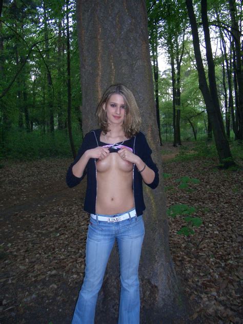 Nature Walk Flash Girls Flashing Sorted By Position